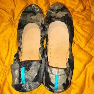Camo Tieks